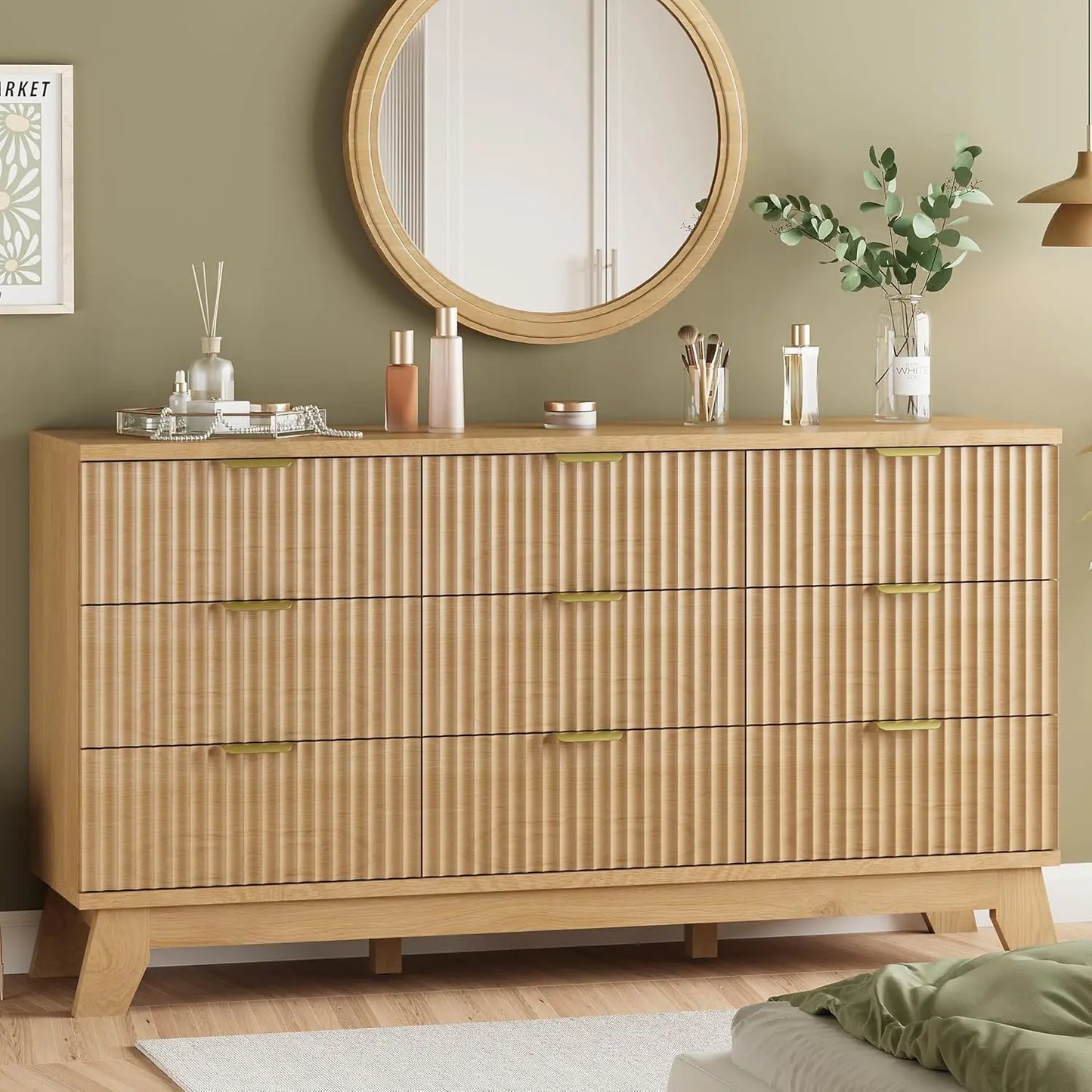 Fluted 9-Drawer Dresser In Oak Wood With Metal Handles