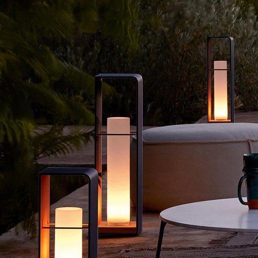 Outdoor LED Lawn Floor Lamp For Garden Courtyard Lighting